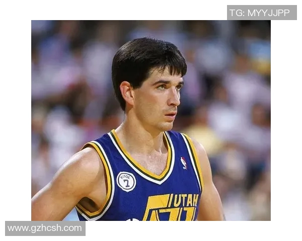 篮球巨星的传奇人生与赛场辉煌成就探秘